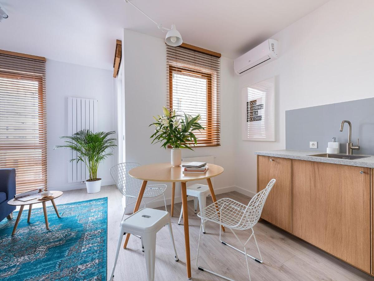 Yoursecondflat Grzybowska Metropoint Warszawa Eksteriør billede